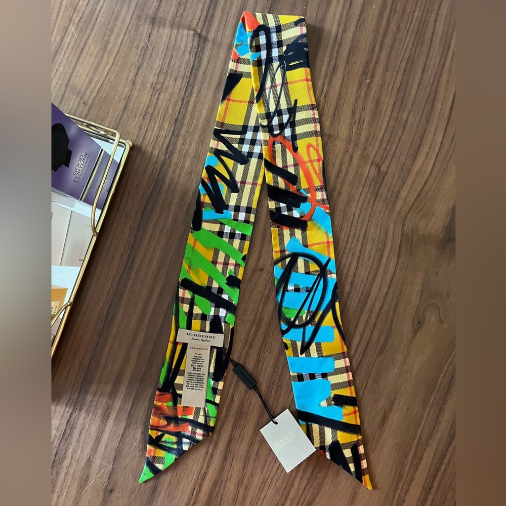 Burberry Skinny Scarf